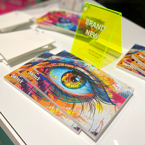 SINTREX® PET-Hartschaumplatte – Das innovative Drucksubstrat für moderne Anwendungen