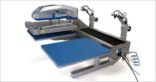 Transferpresse STAHLS’ Hotronix® Dual Air Fusion IQ™ Bild einer Transferpresse von STAHLS’ Hotronix® Dual Air Fusion IQ™